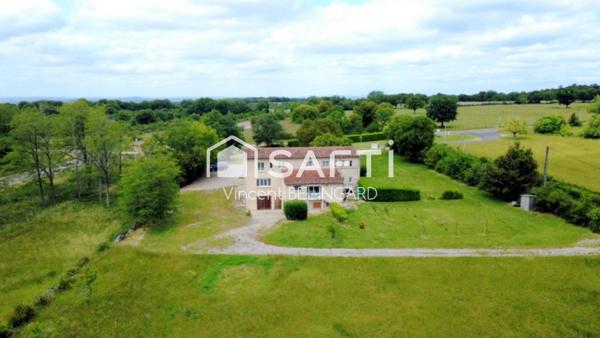 Maison 10 pièces 7 chambres avec appartement indépendant sur 22000m² de terrain
