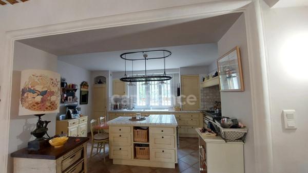 Charmante maison provençale avec piscine et dépendance – À 20 minutes de Saint-Rémy-de-Provence