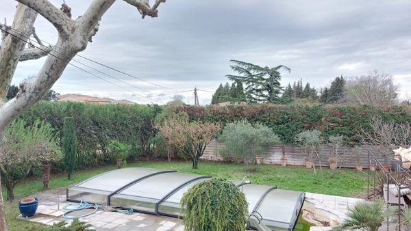 Charmante maison provençale avec piscine et dépendance – À 20 minutes de Saint-Rémy-de-Provence