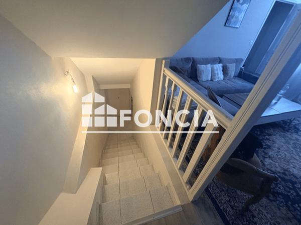 Location Appartement 2 pièces 46.39 m² - 7 PLACE HTE VIEILLE TOUR Rouen 76000