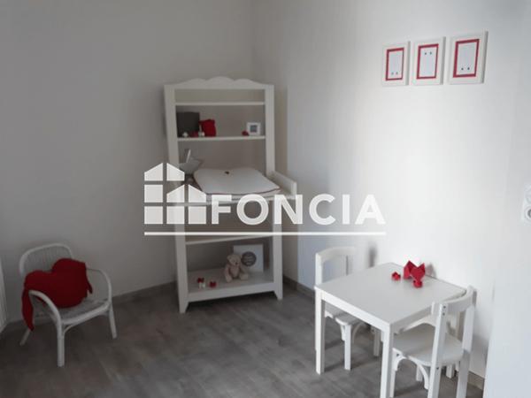 Location Appartement 4 pièces 75.75 m² - 7 RUE ADRIENNE BOLLAND Le Petit-quevilly 76140