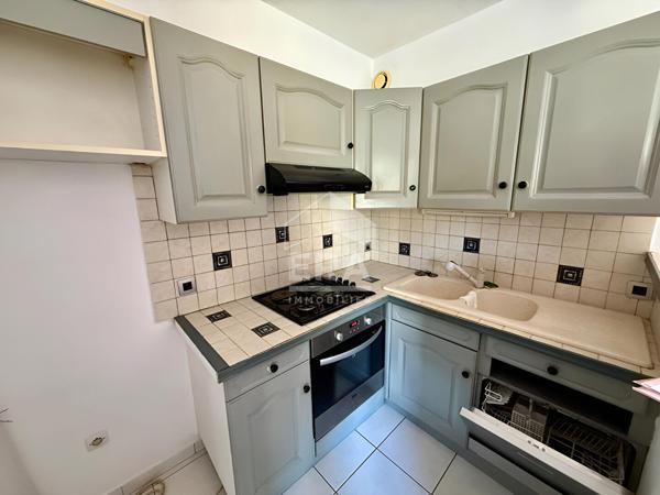 Appartement- Gardanne - 2 pièces 50m2 au 1er étage