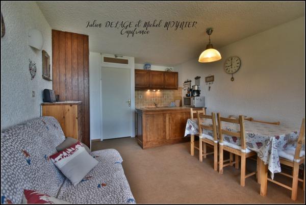 Pra Loup – Appartement plein sud avec vue panoramique, balcon, cave et casier à skis