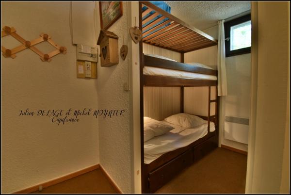 Pra Loup – Appartement plein sud avec vue panoramique, balcon, cave et casier à skis
