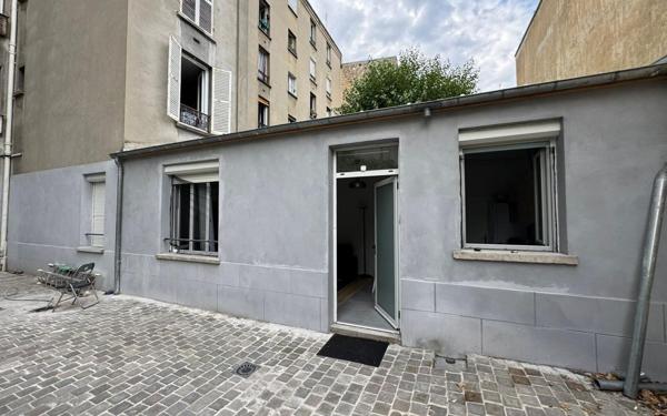 Appartement à vendre    2 pièces • 43,03 m2 Saint-Mandé