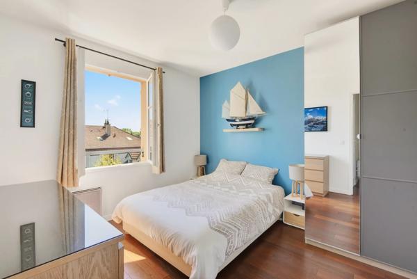 Duplex Saint-Cloud - MARCHE DES AVELINES