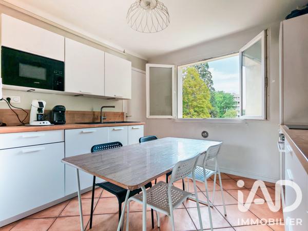 Appartement à vendre 3 pièces 60 m² Tassin-la-Demi-Lune