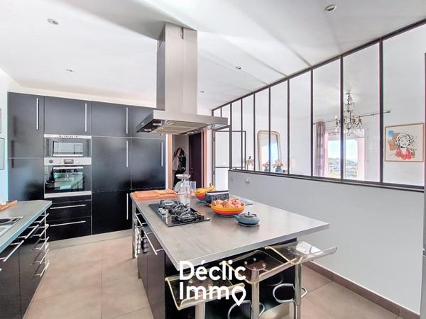 Vente maison Vence, 260m² 7 pièces 1 440 000€ avec piscine