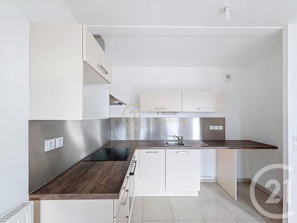 Appartement F3 à vendre  3 pièces - 69 m2 CHARTRES DE BRETAGNE - 35