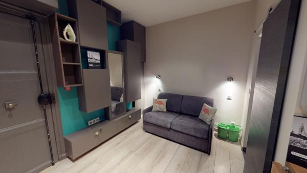 FRANKLIN studio Paris 8