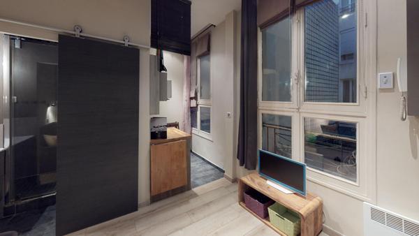 FRANKLIN studio Paris 8