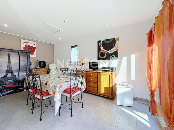 Maison récente 4 pièces avec piscine à vendre à Lavardac