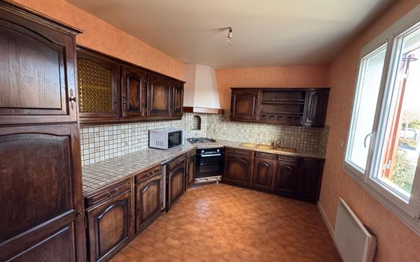 Maison à vendre    3 pièces • 71,21 m2 Limoges