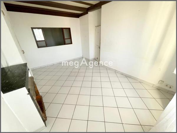 Appartement à TOULON, 83200 - 4 pièces 66m²