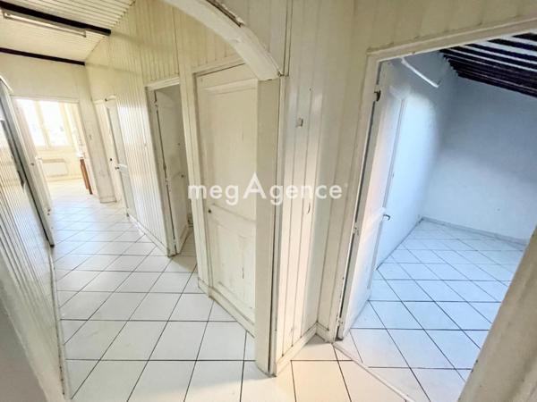 Appartement à TOULON, 83200 - 4 pièces 66m²