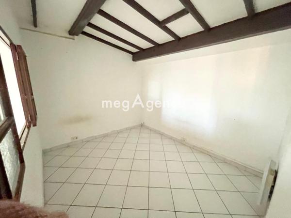 Appartement à TOULON, 83200 - 4 pièces 66m²