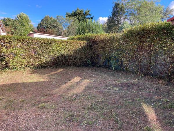 Maison passive (consommation énergétique presque nulle) avec 3 chambres et jardin à Pradines