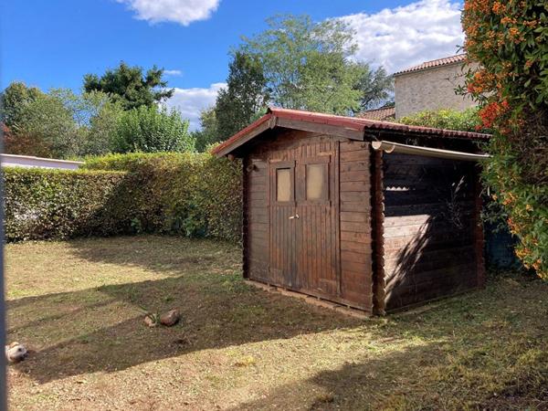 Maison passive (consommation énergétique presque nulle) avec 3 chambres et jardin à Pradines