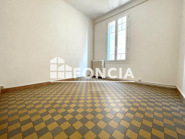 Location Appartement 2 pièces 47.5 m² - 35 BD BEAUMARCHAIS EX(22) Toulon 83200