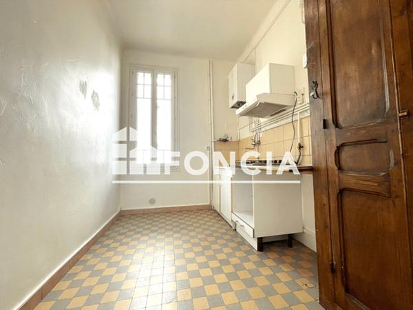 Location Appartement 2 pièces 47.5 m² - 35 BD BEAUMARCHAIS EX(22) Toulon 83200