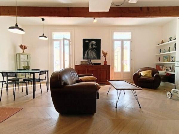 Maison vigneronne 178 m² rénovée, terrasse XXL sud, garage 134 m²