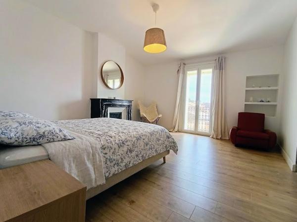 Maison vigneronne 178 m² rénovée, terrasse XXL sud, garage 134 m²