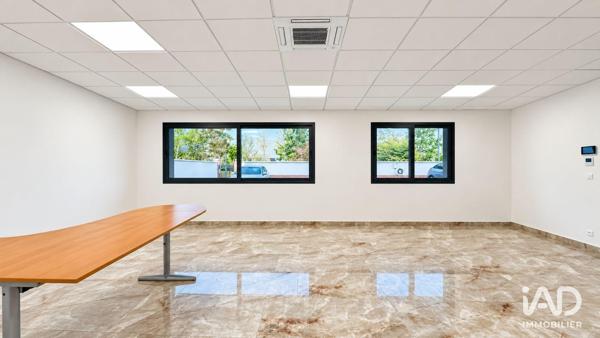 Location bureaux 46 m² Mennecy
