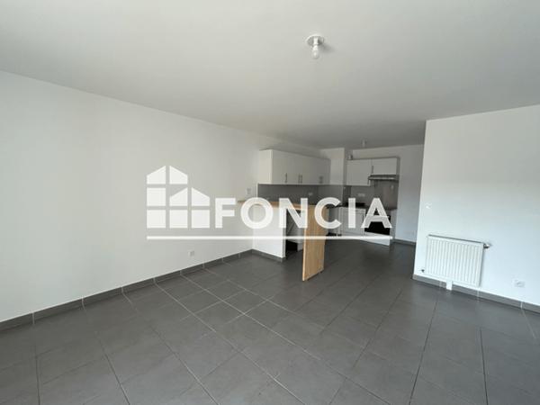 Location Appartement 4 pièces 91.99 m² - Marseille 13005