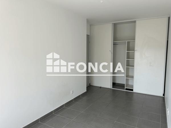 Location Appartement 4 pièces 91.99 m² - Marseille 13005