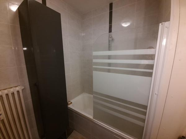 Très bel appartement avec terrasse, cave et garage