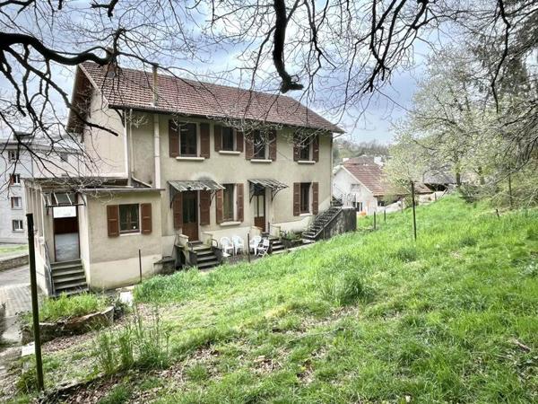 Maison à vendre |  Decazeville |  11 pièces | 215 m²