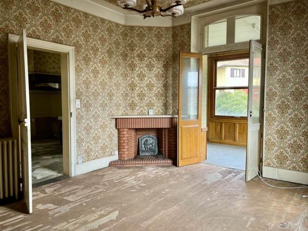 Maison à vendre |  Decazeville |  11 pièces | 215 m²