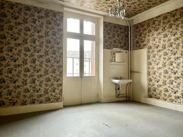 Maison à vendre |  Decazeville |  11 pièces | 215 m²