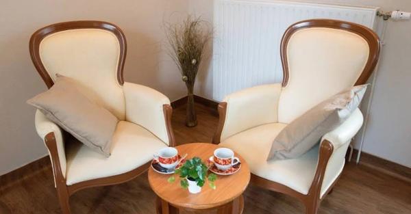 INVESTISSEMENT LOCATIF – Lorcy – Résidence EHPAD Hostellerie du Château - 8,17% de rentabilité