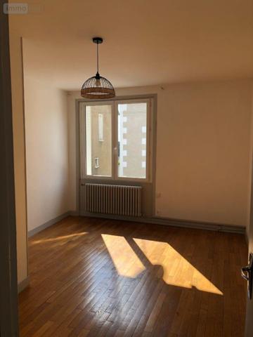 Maison de ville à vendre à Issoudun dans l'Indre (36100), ref : 11813/1449