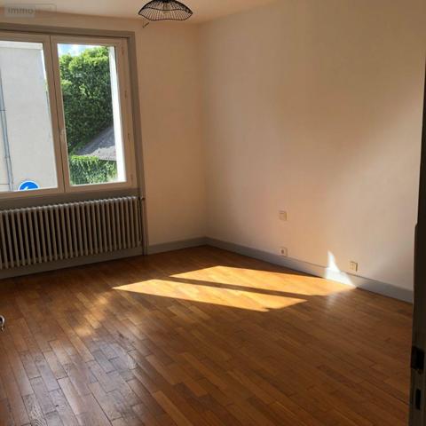 Maison de ville à vendre à Issoudun dans l'Indre (36100), ref : 11813/1449