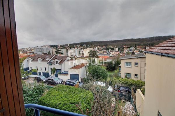 Charmante Maison à Vendre à Chaville - Quartier Marivel