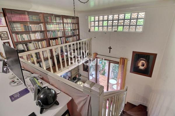 Charmante Maison à Vendre à Chaville - Quartier Marivel