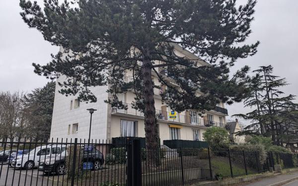 Appartement à louer    2 pièces • 51 m2 Gagny