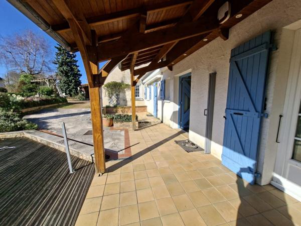 Longère avec piscine creusée, DPE B - 168m2 sur 1126 m2 à 15 min de Nevers