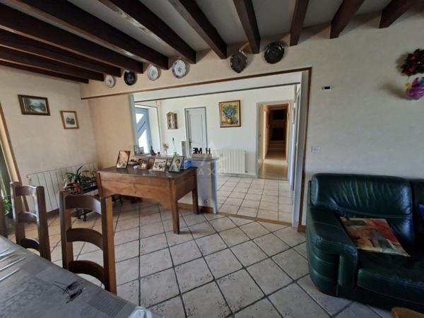 Longère avec piscine creusée, DPE B - 168m2 sur 1126 m2 à 15 min de Nevers