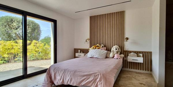 Magnifique villa traditionnelle entièrement rénovée à Mougins