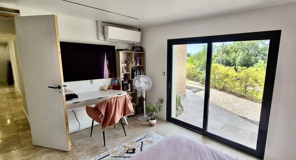 Magnifique villa traditionnelle entièrement rénovée à Mougins