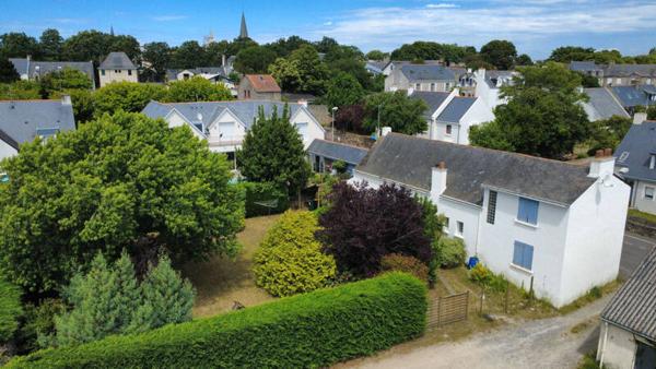 Maison 10 pièces                                        - 44350 Guérande Réf : 130621
