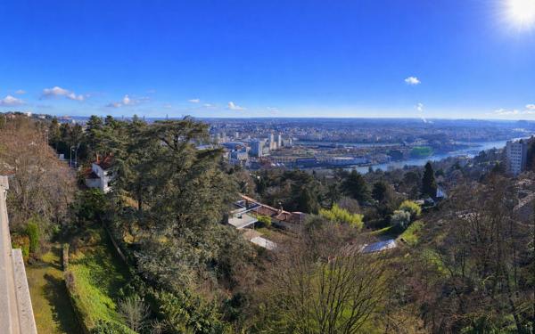 Appartement à vendre    4 pièces • 62,55 m2 Sainte-Foy-lès-Lyon