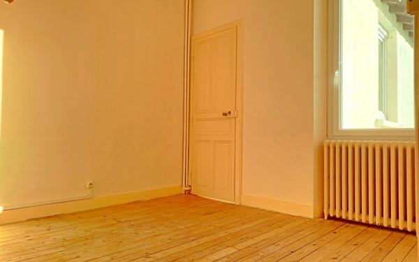 Maison à vendre    5 pièces •  Cholet