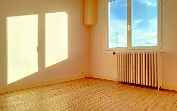 Maison à vendre    5 pièces •  Cholet