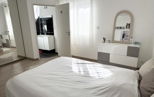 Vente Maison de ville P4 + Garage Centre Ville rénové(e) Le grau-du-roi   