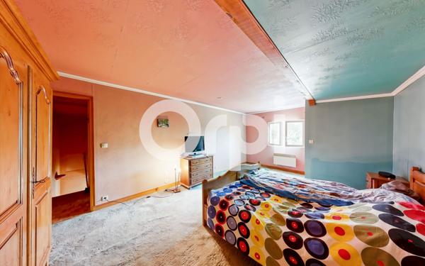 Maison à vendre    7 pièces •  Ruoms