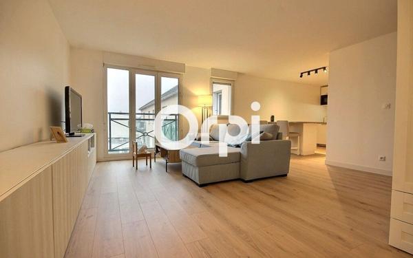 Appartement à vendre    3 pièces • 74,91 m2 Trappes